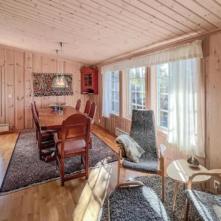 Vakantiehuis Stunning In With Sauna