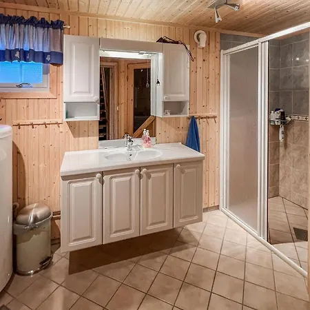 Feriehus Stunning In With Sauna